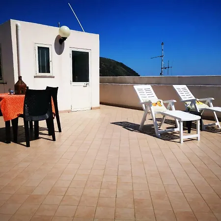 Tenente Amendola 2 Appartement