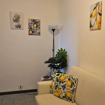 Apartment Tenente Amendola 2 *