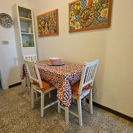 Apartment Tenente Amendola 2