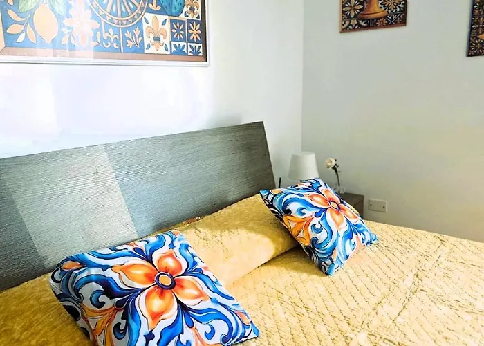 Tenente Amendola 2 Apartamento Lípara