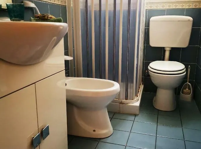 Tenente Amendola 2 Apartamento *